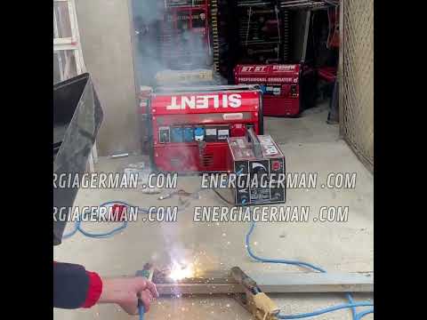 Generatore di Corrente a Benzina 3000 W Silenzioso Professionale